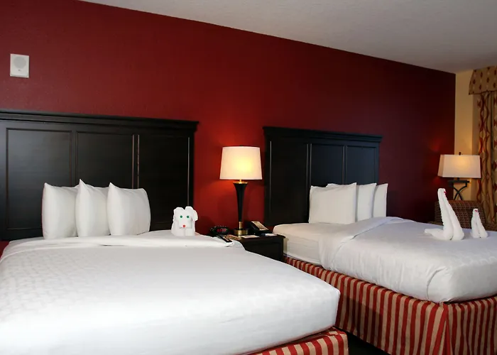 Pier House 60 Clearwater Marina 3*