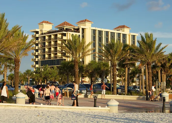 Pier House 60 Clearwater Marina 3*
