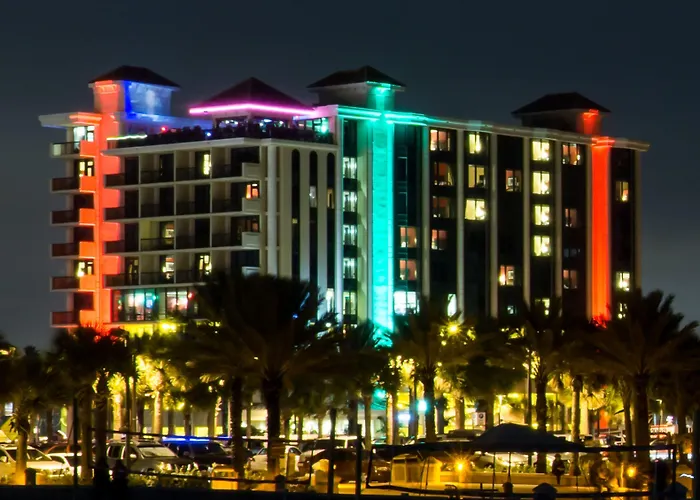 Pier House 60 Clearwater Marina Hotel