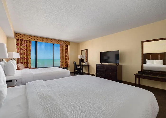 Pier House 60 Clearwater Marina Hotel